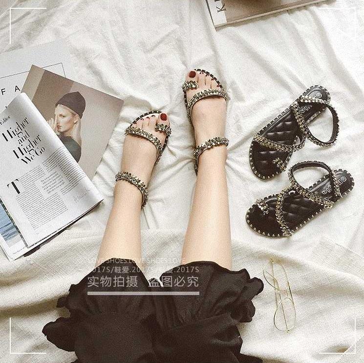 Dép xỏ ngón đính đá cực đẹp - Ảnh và video thật tại shop