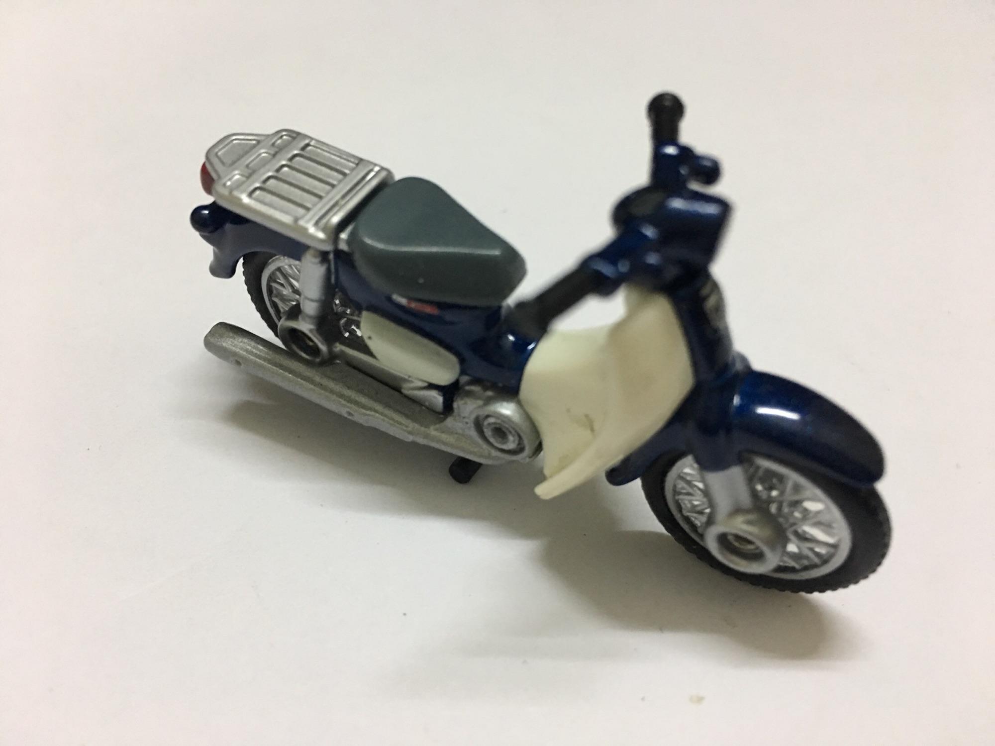 Xe mô hình Tomica Honda Cub