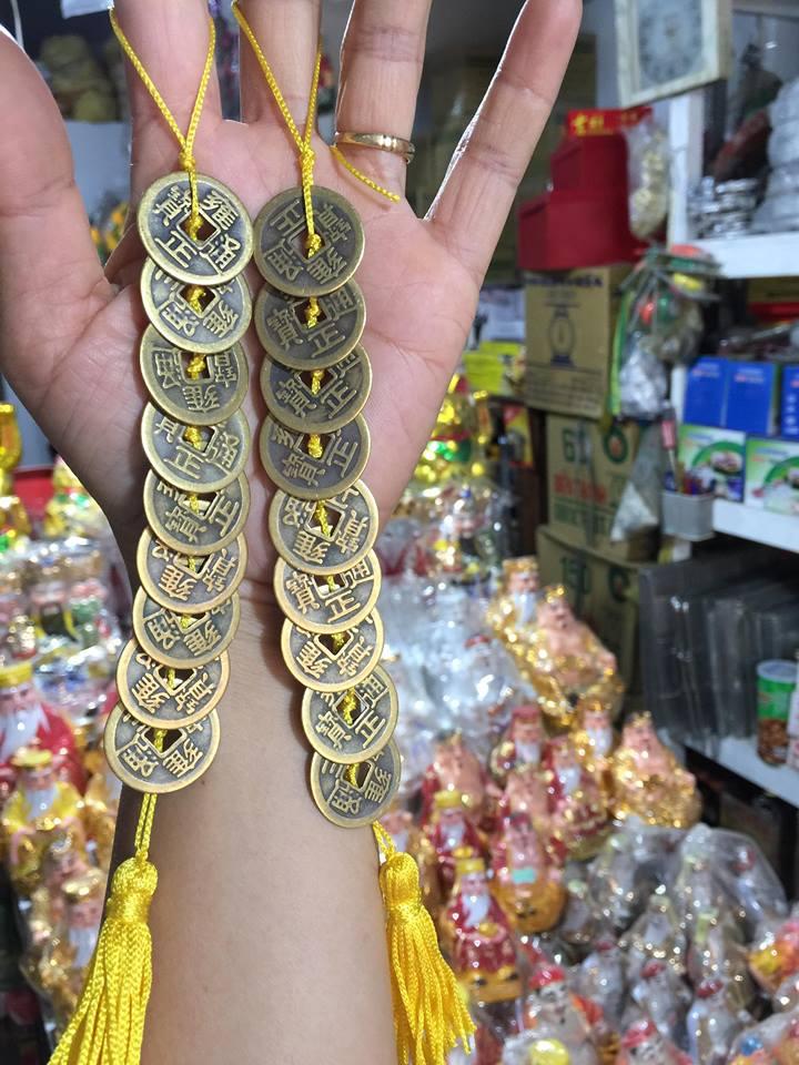 Tiền xu cữu kỳ