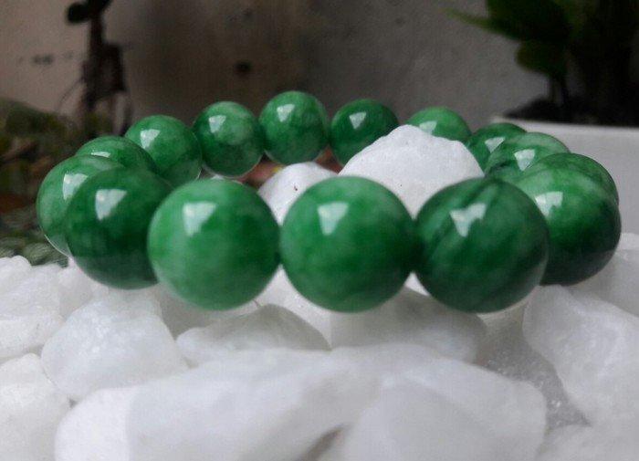 Vòng tay đá thạch anh xanh 14 li mang lại tiền tài và may mắn