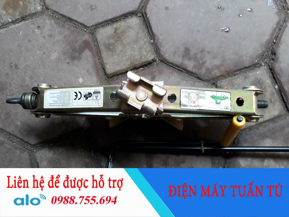 BỘ KÍCH DỰ PHÒNG NÂNG XE Ô TÔ 1000KG