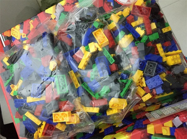 Bộ xếp hình Lego 1000 chi tiết cho bé