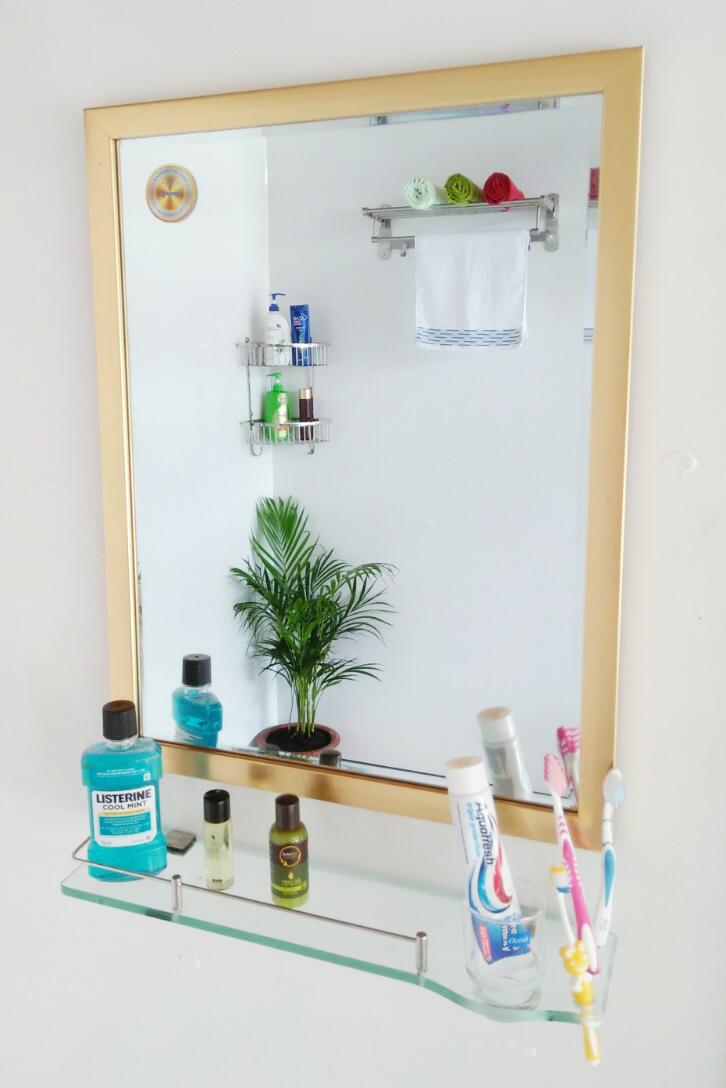 Gương soi Kibath khung viền 3cm vàng KT 50x65 cm