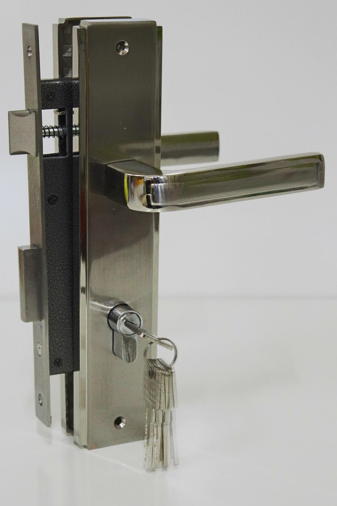 KHÓA CỬA TAY GẠT SM-39-260MM
