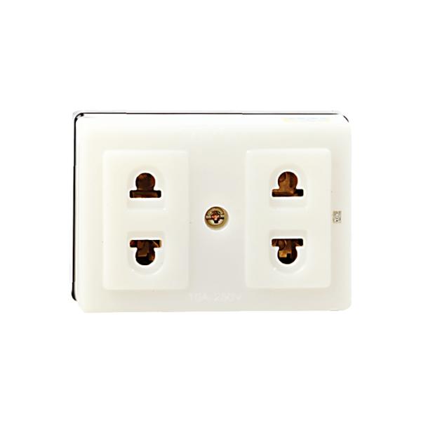 Ổ cắm 2 lỗ 2 chấu chống cháy đế đen Sopoka - Điện Việt