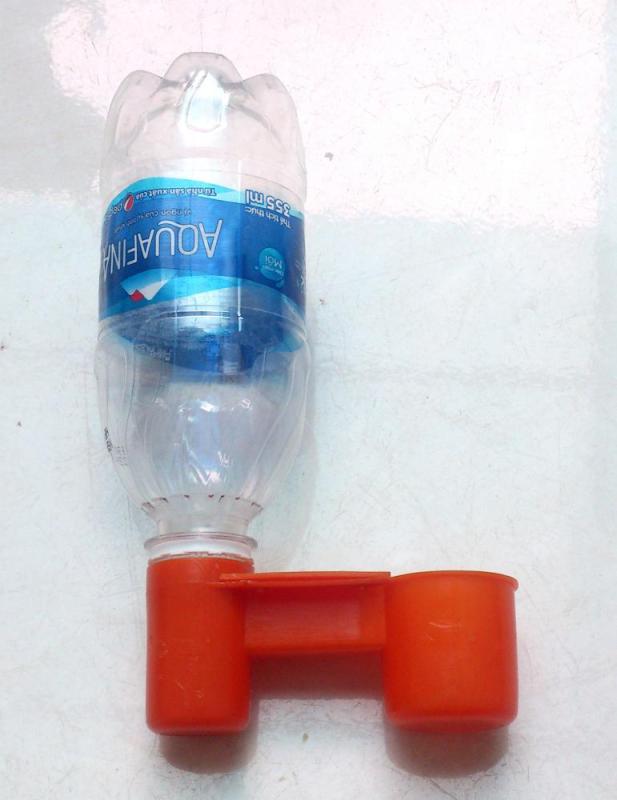 5 máng uống nước tự động, tiện lợi, giá rẻ