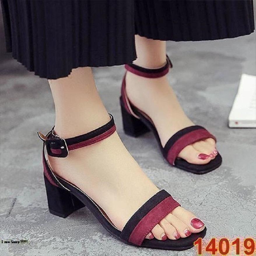 Xăng đan cao gót đế vuông phối màu thời trang 14019