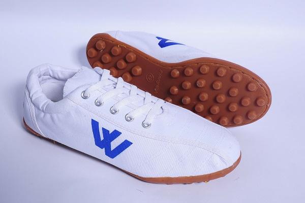 Giày đinh vải đá bóng nam Thượng Đình