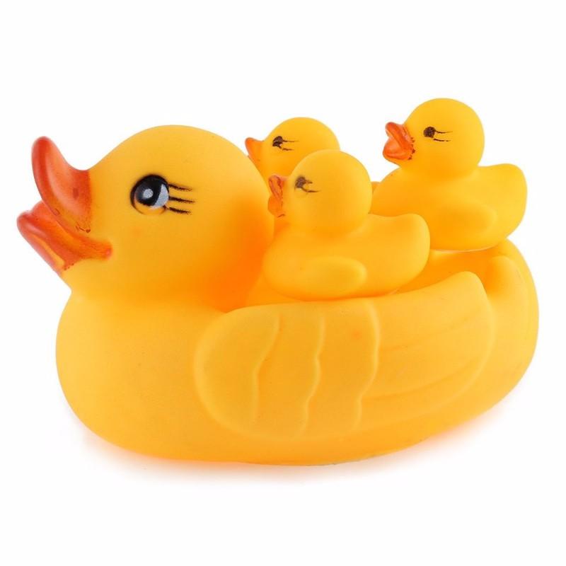 ĐỒ CHƠI BỒN TẮM CHO BÉ VỊT MẸ VÀ 3 VỊT CON 3