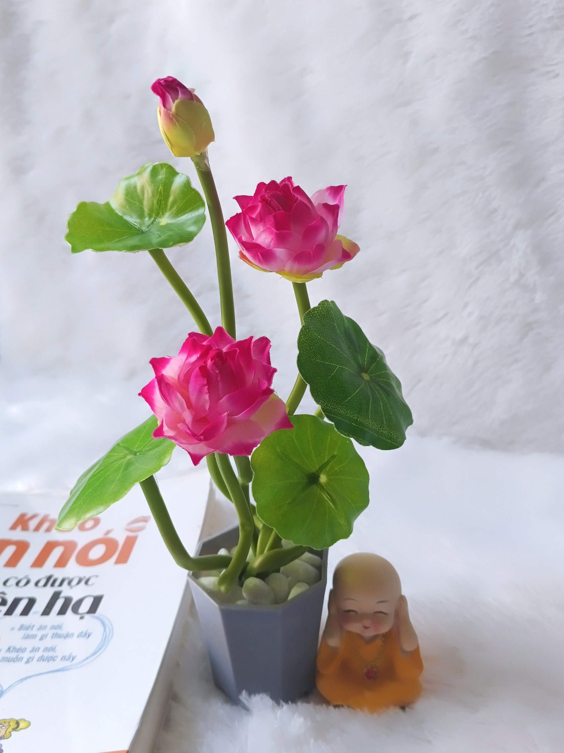 Chậu hoa sen mini VI094 , hoa giả trang trí