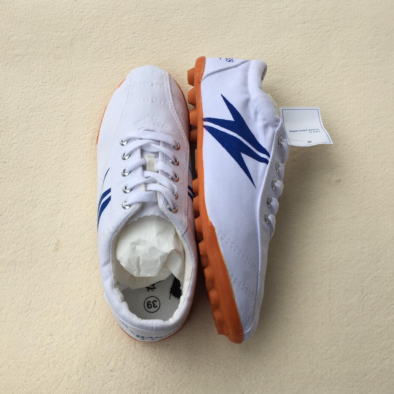 Giày đá bóng chuyên dụng đinh dăm TP1101