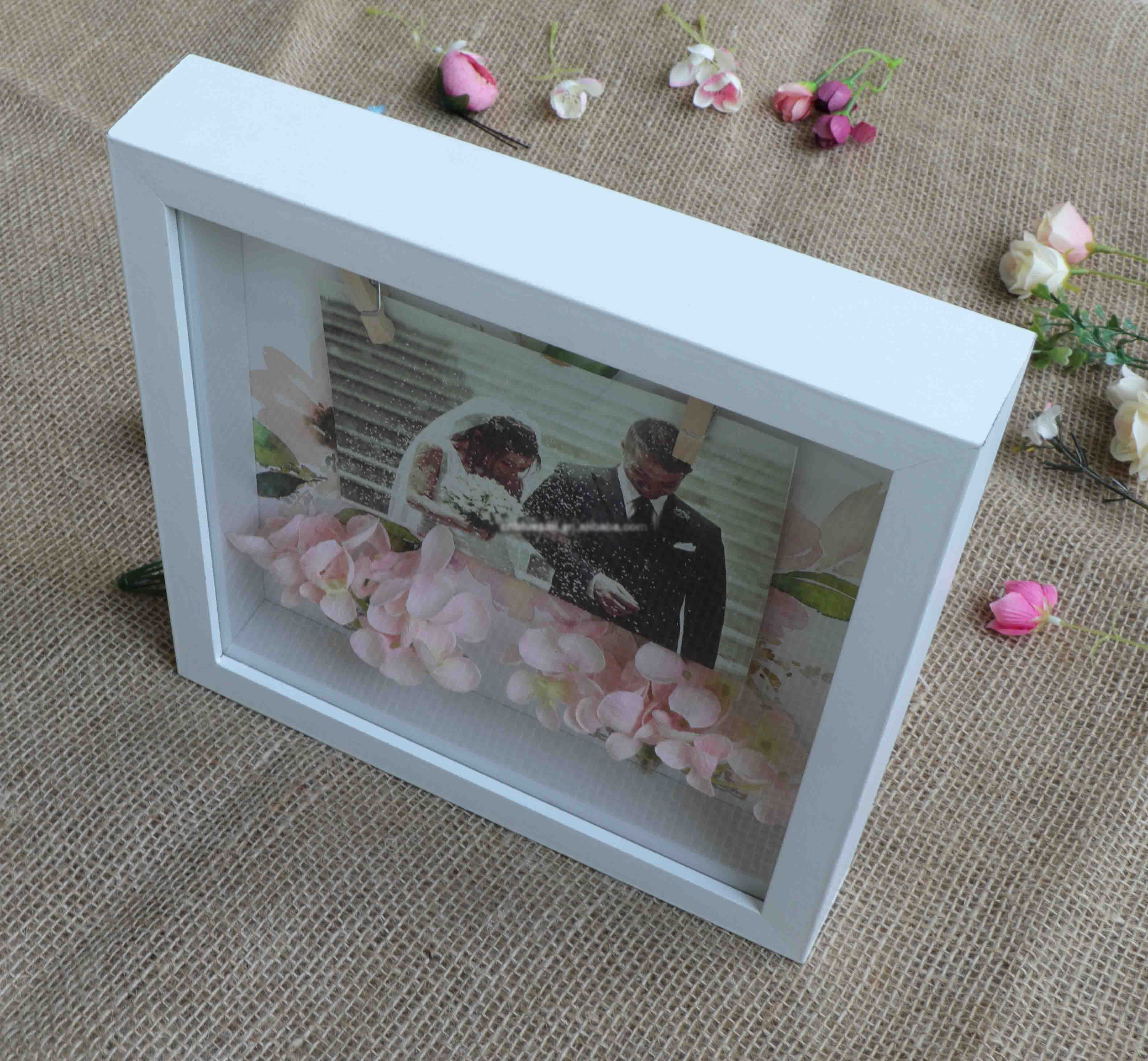 Khung Ảnh 3D  bằng ván MDF, Kích Thước 23 x 23 x 4.5 cm