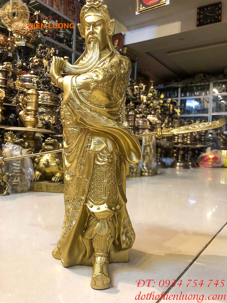 Tượng Quan Công-Quan Văn Trường Đứng Bằng Đồng Thau Màu vàng Cao 36cm vvv