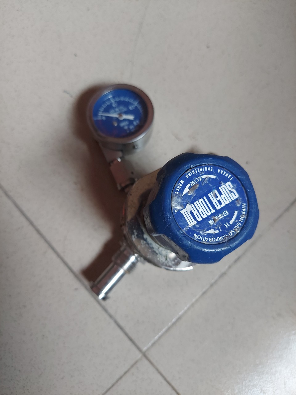Van điều áp inox hơi khí nén hàng nhật bãi