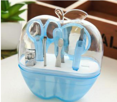 Bộ Bấm Móng Tay Cho Bé ĐỦ 9 MÓN hình quả táo Cực Sắc, Cute, Xinh Xắn, Bấm Móng, Kéo Cắt Móng Tay, Nhíp Mũi, Dũa Móng - Bộ Cắt Móng Tay Móng Chân, Đồ Cắt Móng Tay Cho Trẻ Em Sơ Sinh - Bo Cat Mong Tay - Bo Bam Mong Tay MớiBộ bấm móng tay chân 9 món hộp hình