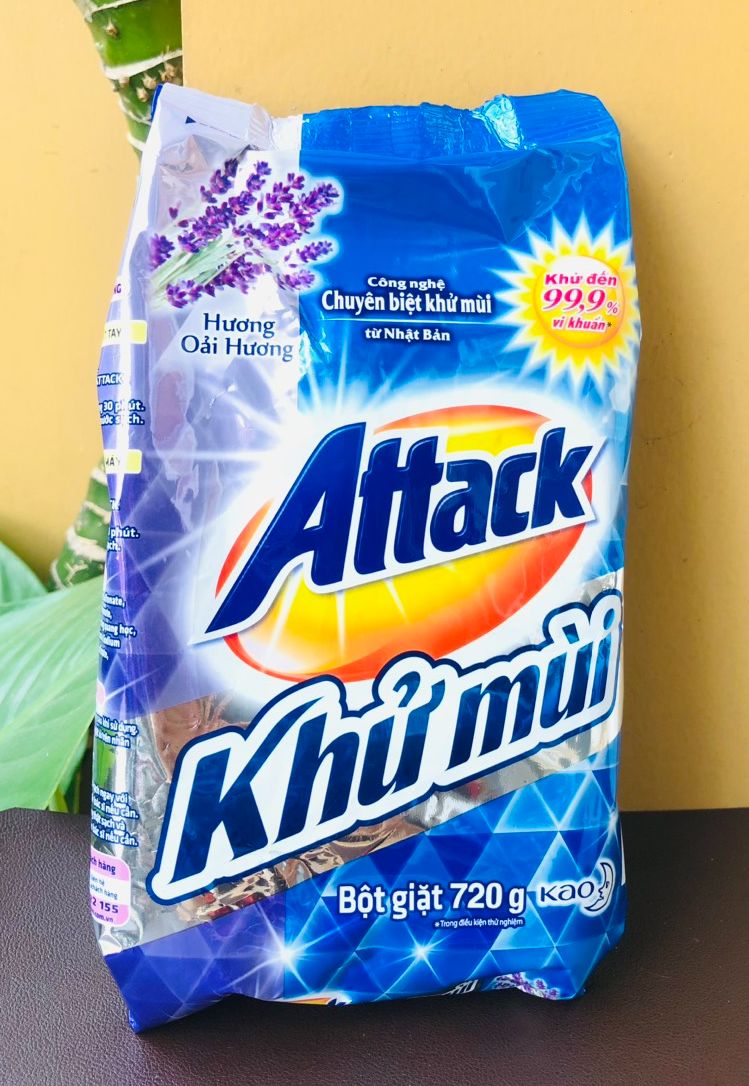 Bột giặt Attack - Hương oải hương 720g