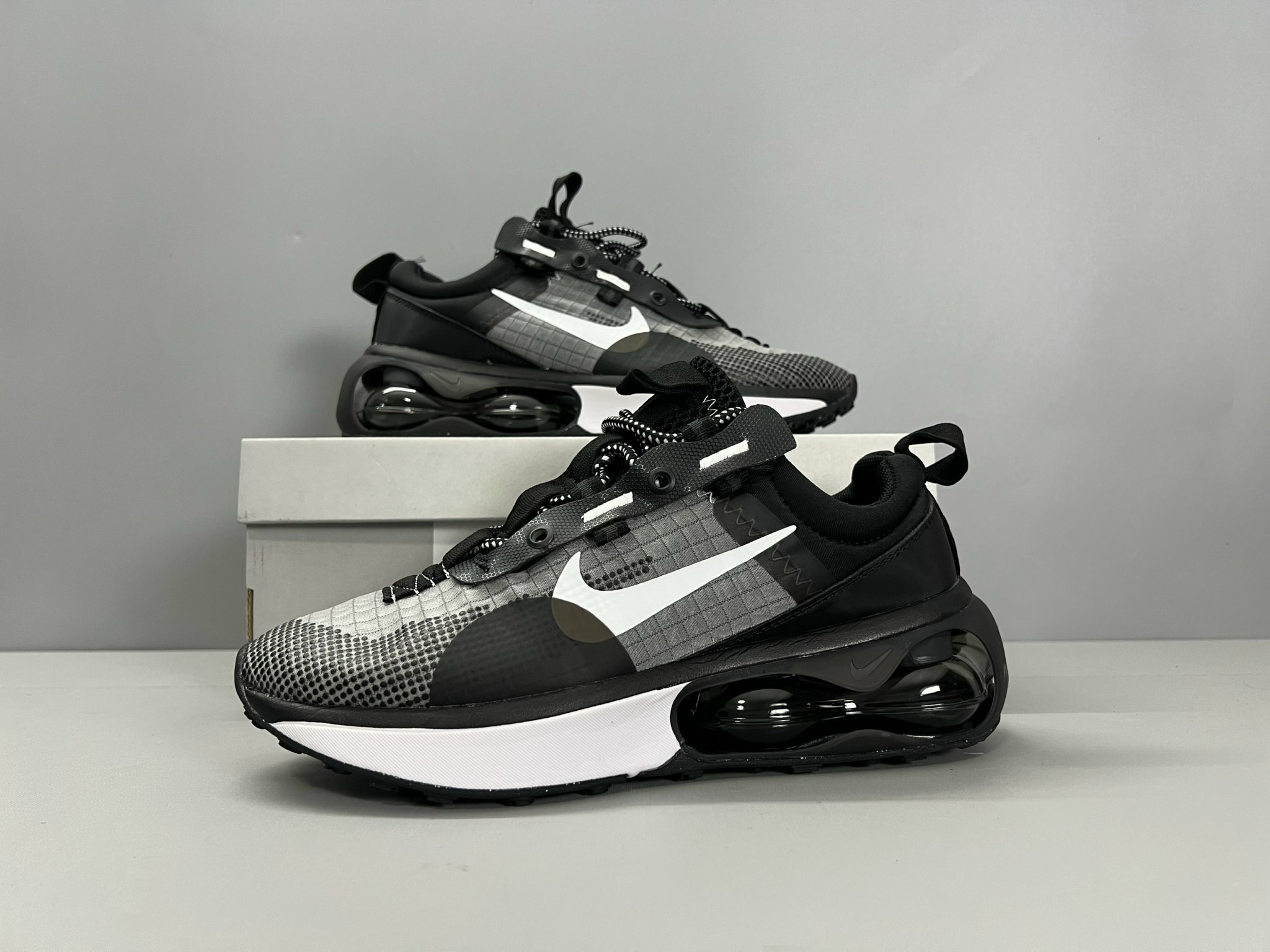 Giày thể thao nam bản mới nhất sneaker 2024 - giày.airmax bản đen trắng - đi làm đi chơi đi chạy đều rất đẹp - n.air21