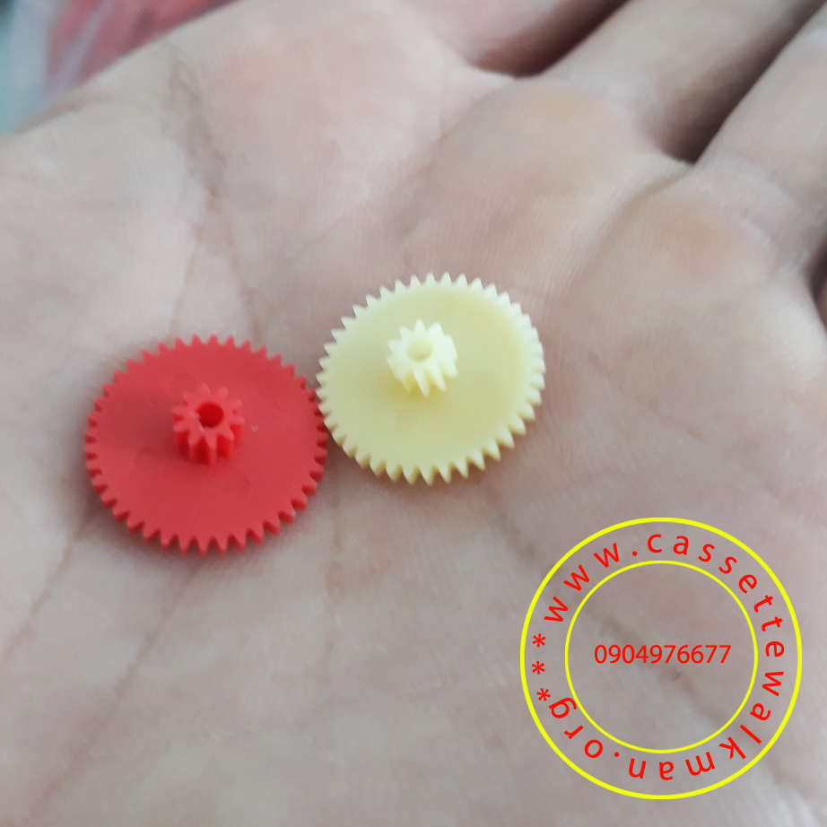 2 cái bánh răng trung gian Sharp 939