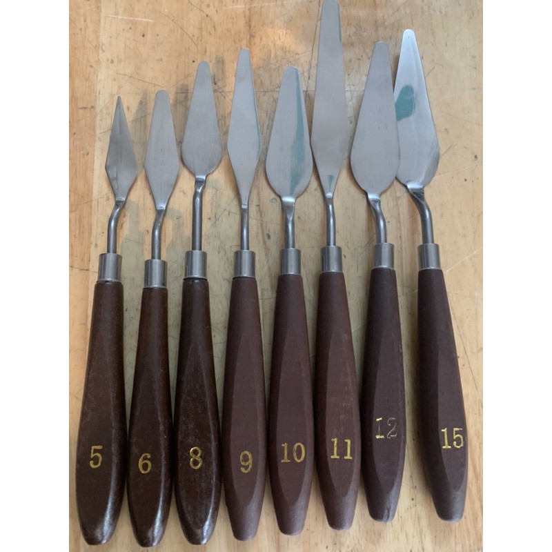 Bay Nghiền Màu, Bay Xúc Màu Các Cỡ