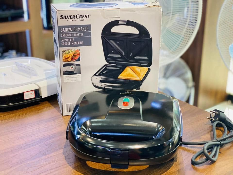 Máy kẹp nướng bánh mì sandwich 700w silvercrest sswm 700 b1