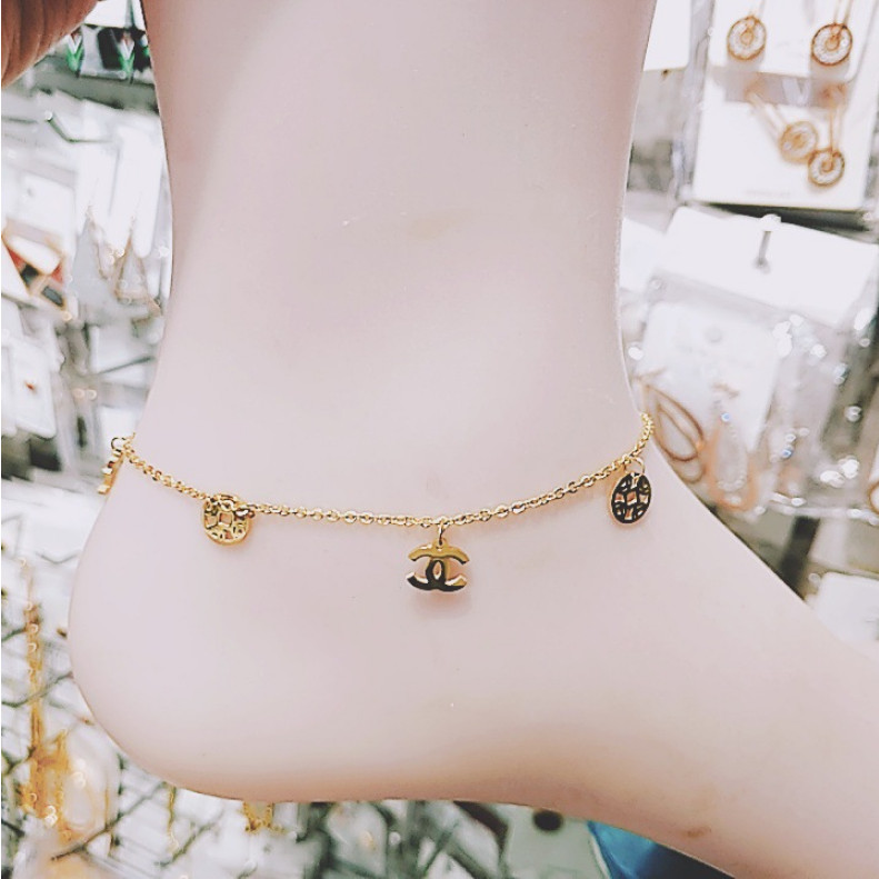 Lắc Chân Kim Tiền Titan Ko Han Rỉ TT 3851