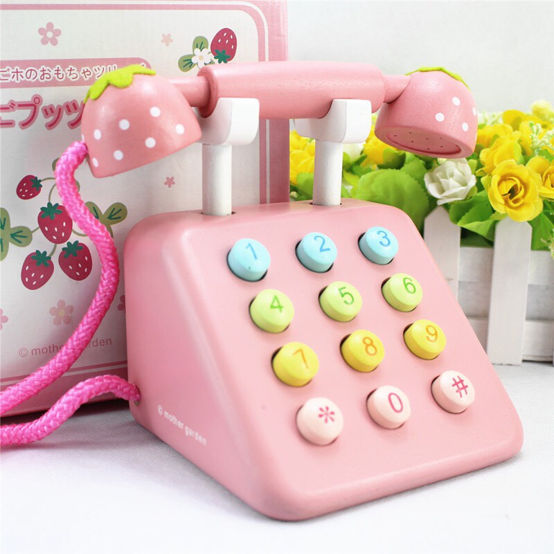 Điện thoại đồ chơi bằng gỗ họa tiết màu hồng đáng yêu cho bé