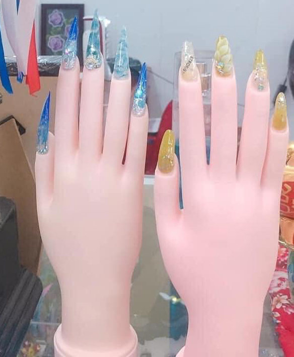 BÀN TAY SILICON HỌC NAIL shop hnnail