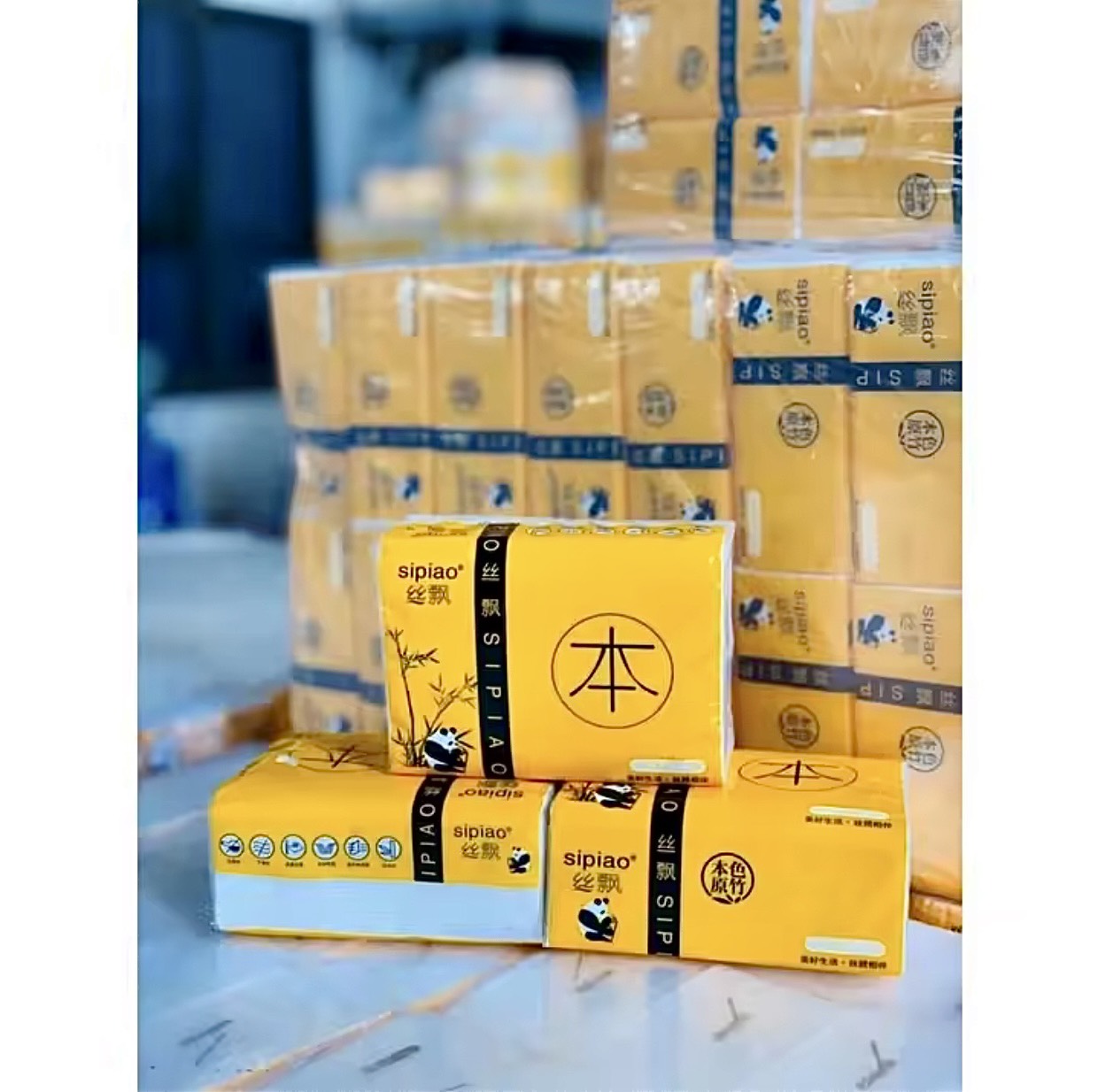 thùng 30 gói Khăn Giấy Gấu Trúc Sipiao , 1 gói 300 tờ mềm mịn - tiện lợi , thuận tiện , dễ sử dụng