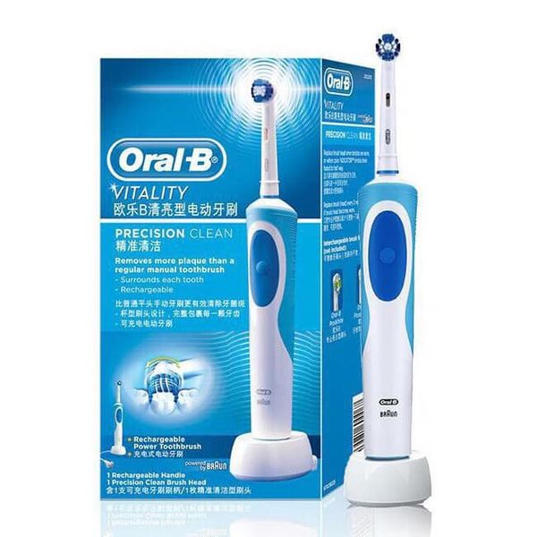 Bàn chải máy sạt điện O.r.a.l-B Vitality Precision Clean gồm 1 bàn chải, 1 bộ sạt điện - loại có thê thay đầu