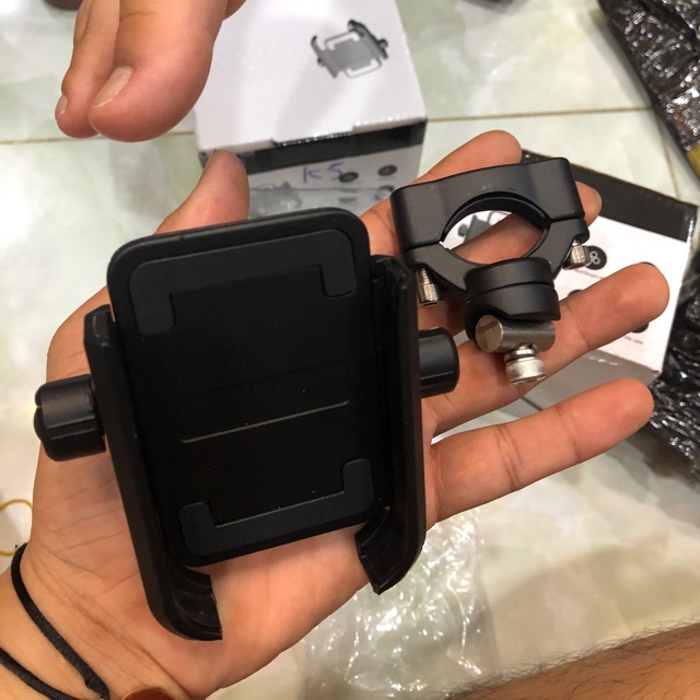 Pat bắt điện thoai xe máy moto nhôm siêu cứng chống rung kiểu dáng giống motowolf