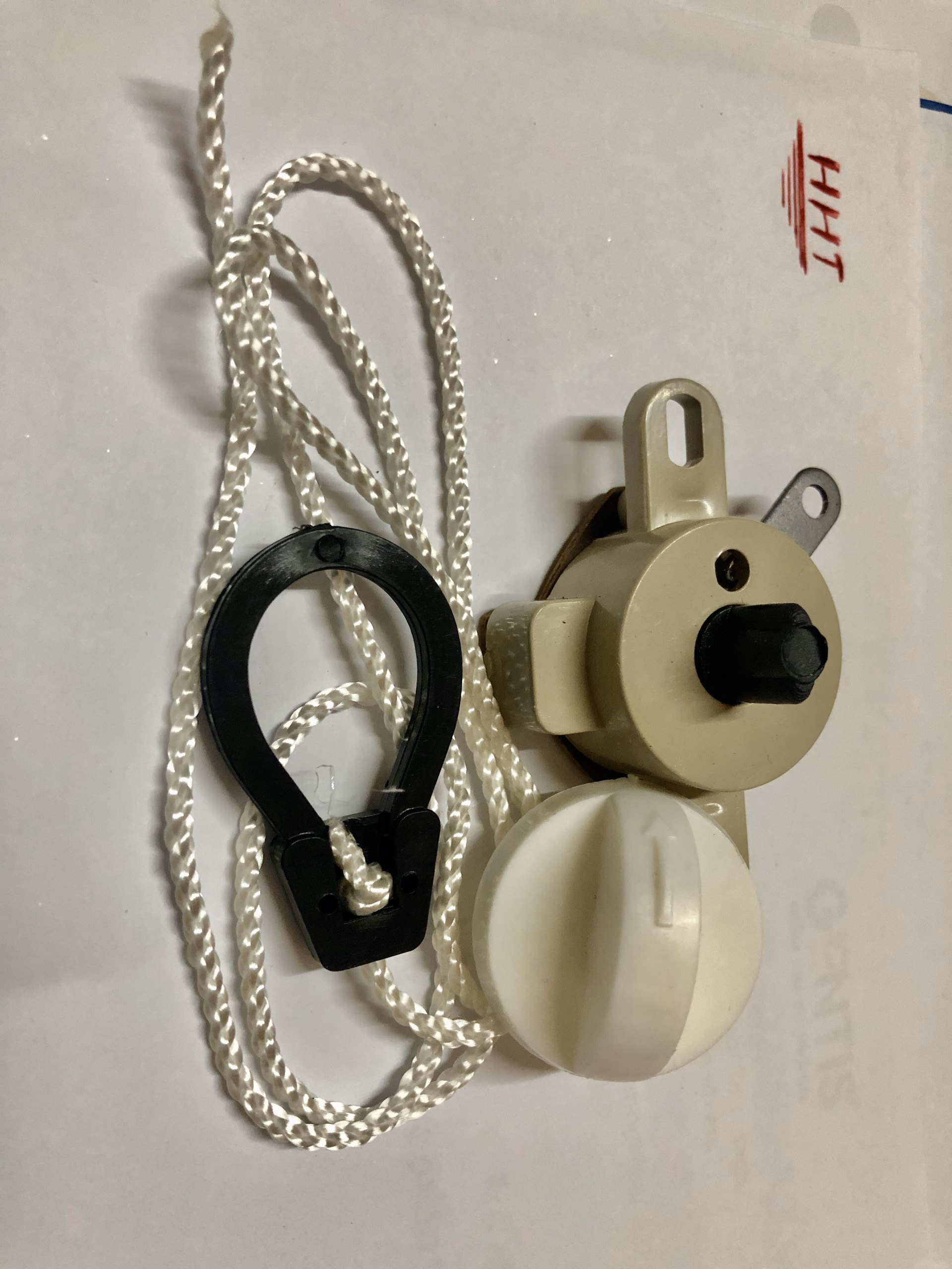 [HCM]Bộ công tắc quạt treo tường Senko/các thương hiệu quạt khác loại 1 ( Công tắc + dây + núm )