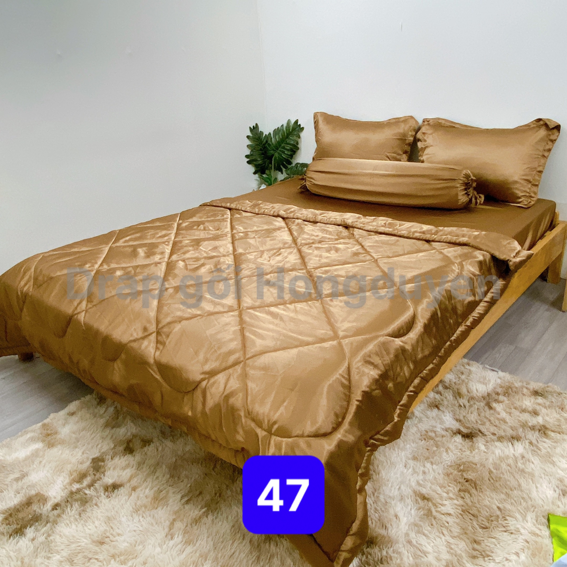 Bộ drap/ga/ra phi bóng trơn 1m6/1m8 màu nâu nhạt 47. Bộ ra phi bóng. Bộ drap phi bóng. Bộ grap phi bóng. Bộ drap phi lụa. Bộ grap phi lụa. Bộ ga phi lụa. Bộ ra phi lụa. Ga giường-ra giường-drap giường-grap giường.