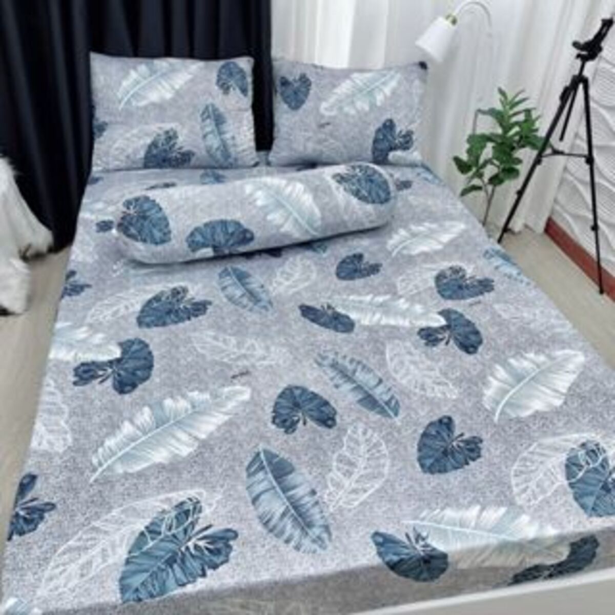 Bộ ga Thun lạnh 4 món cao cấp shop giao màu ngẫu nhiên.
