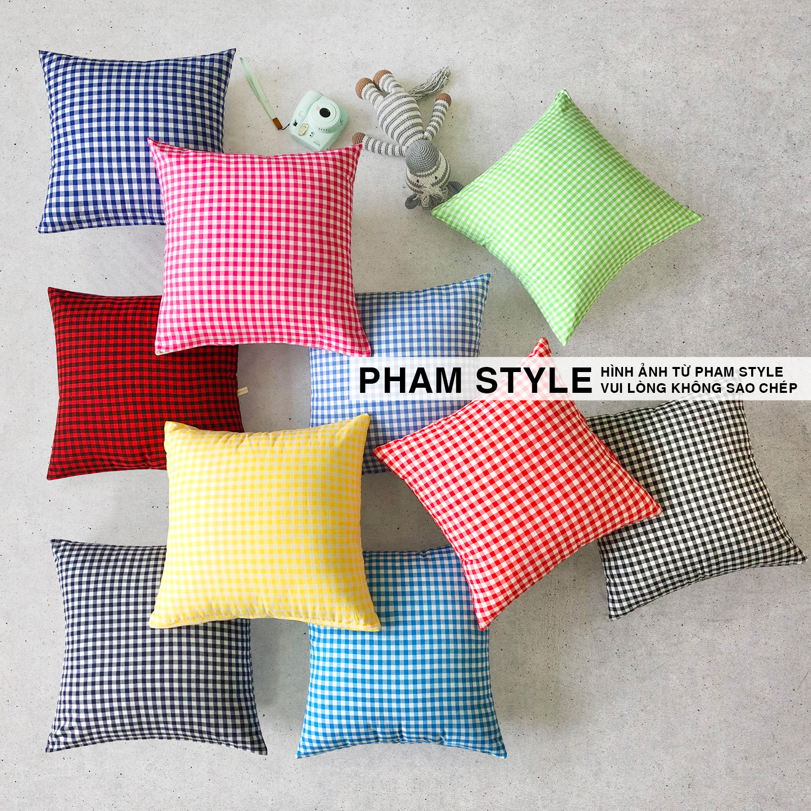 Gối sofa trang trí caro