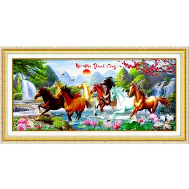 Tranh đính đá mã đáo thành công LV031