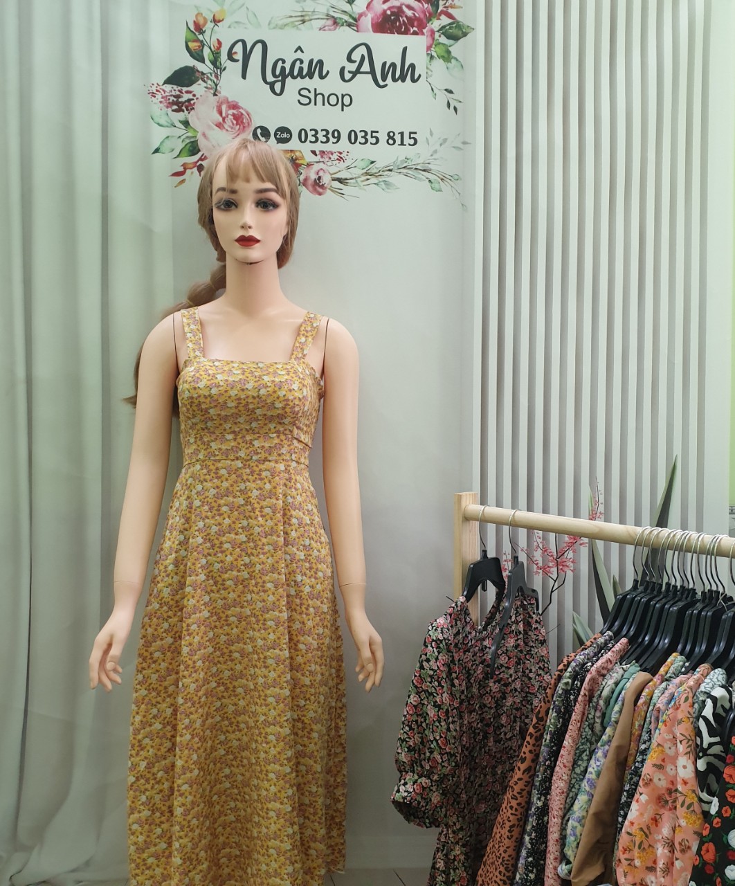 Đầm thiết kế xinh xắn, váy hoa nhí dễ thương