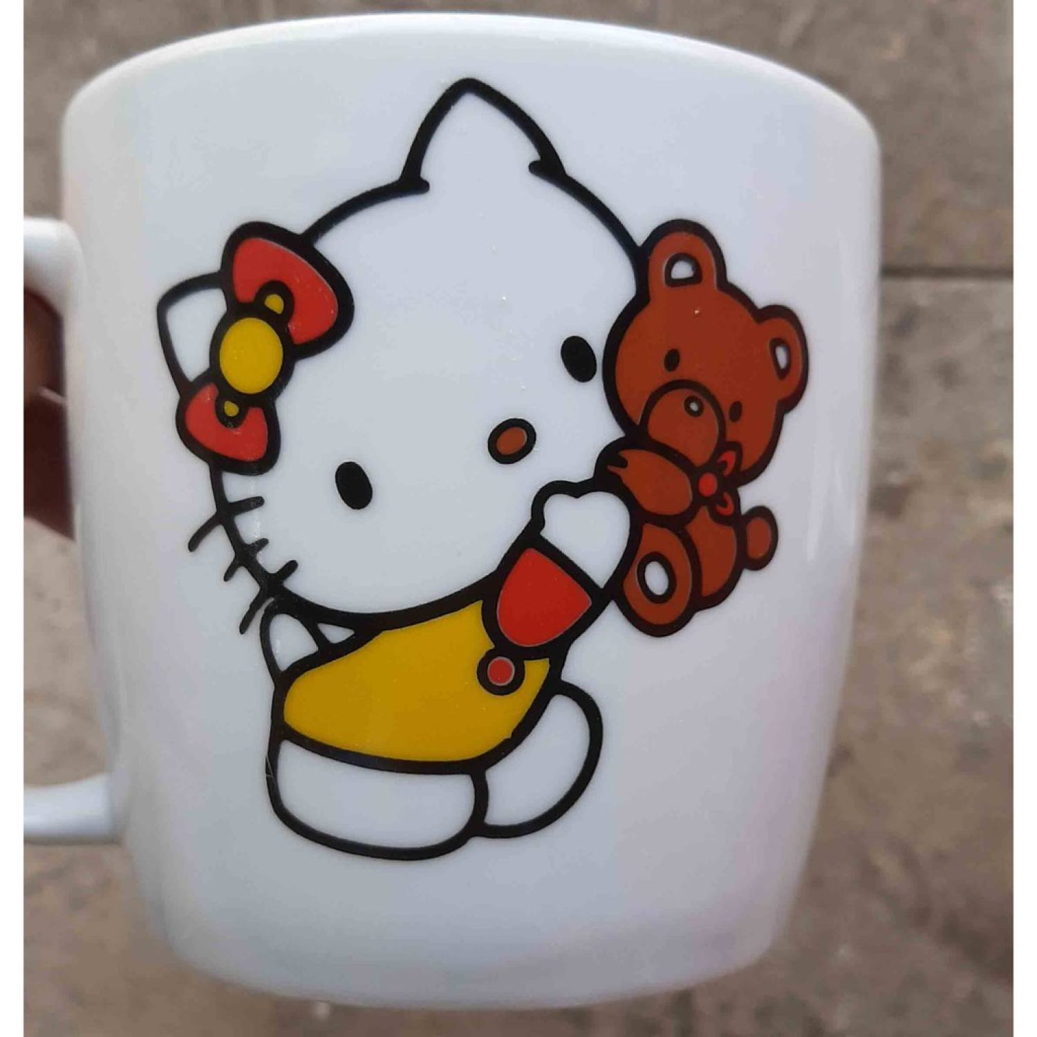 Ly cốc sứ hoa