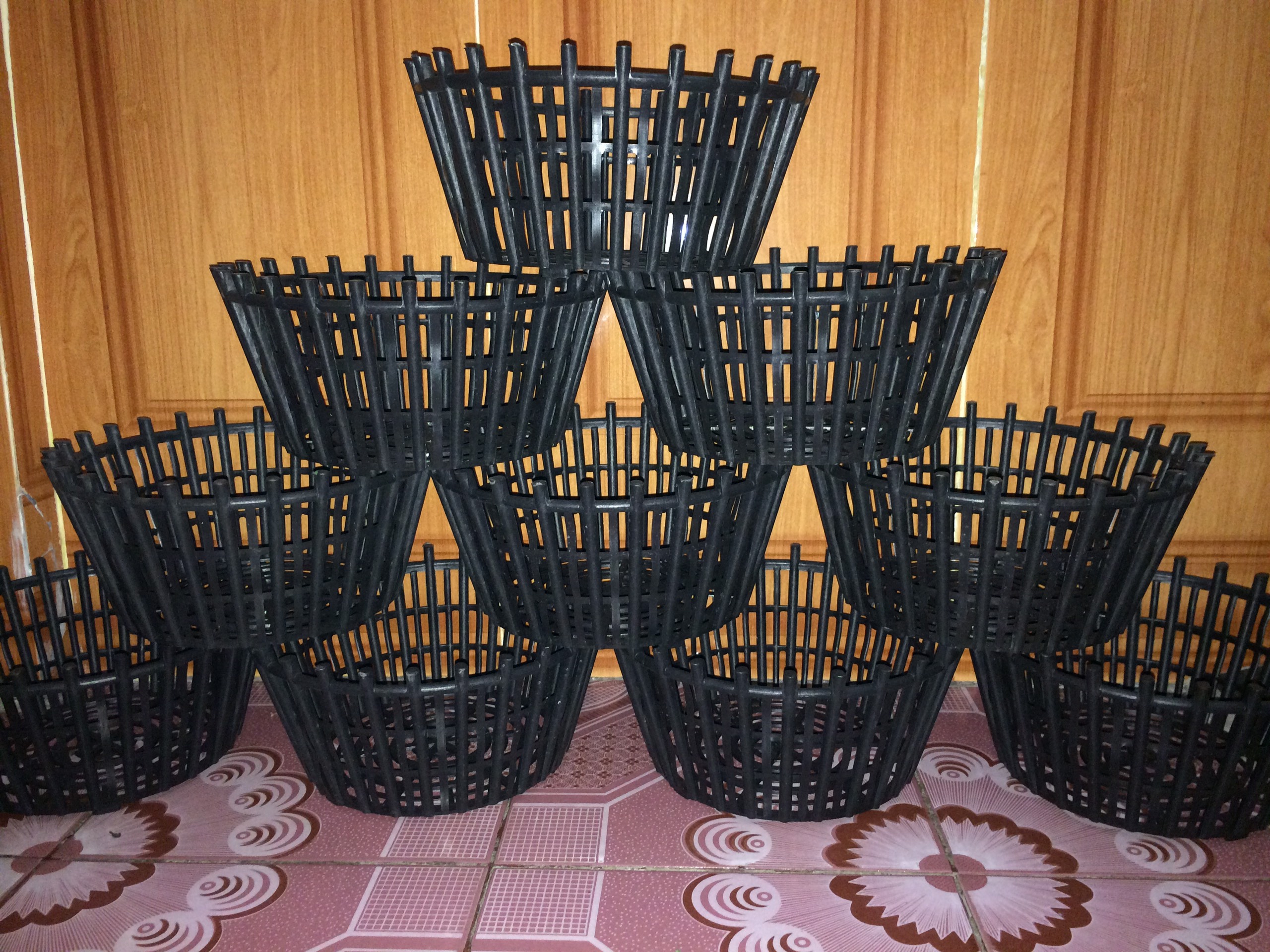 10 chậu giả gỗ trồng lan có nan phụ F28