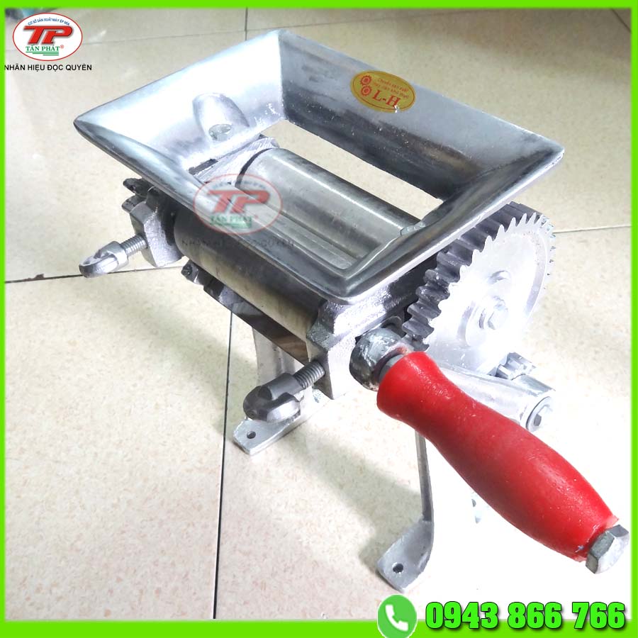 [HCM]Máy cán khô mực làm mềm mực nướng trục inox dài 100mm - Tấn Phát CO