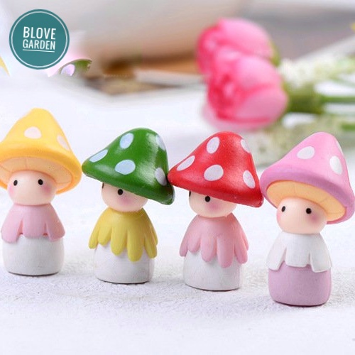 Tiểu cảnh cô bé nấm làm phụ kiện trang trí terrarium, sen đá, xương rồng, charm slime, cây cảnh mini cây để bàn
