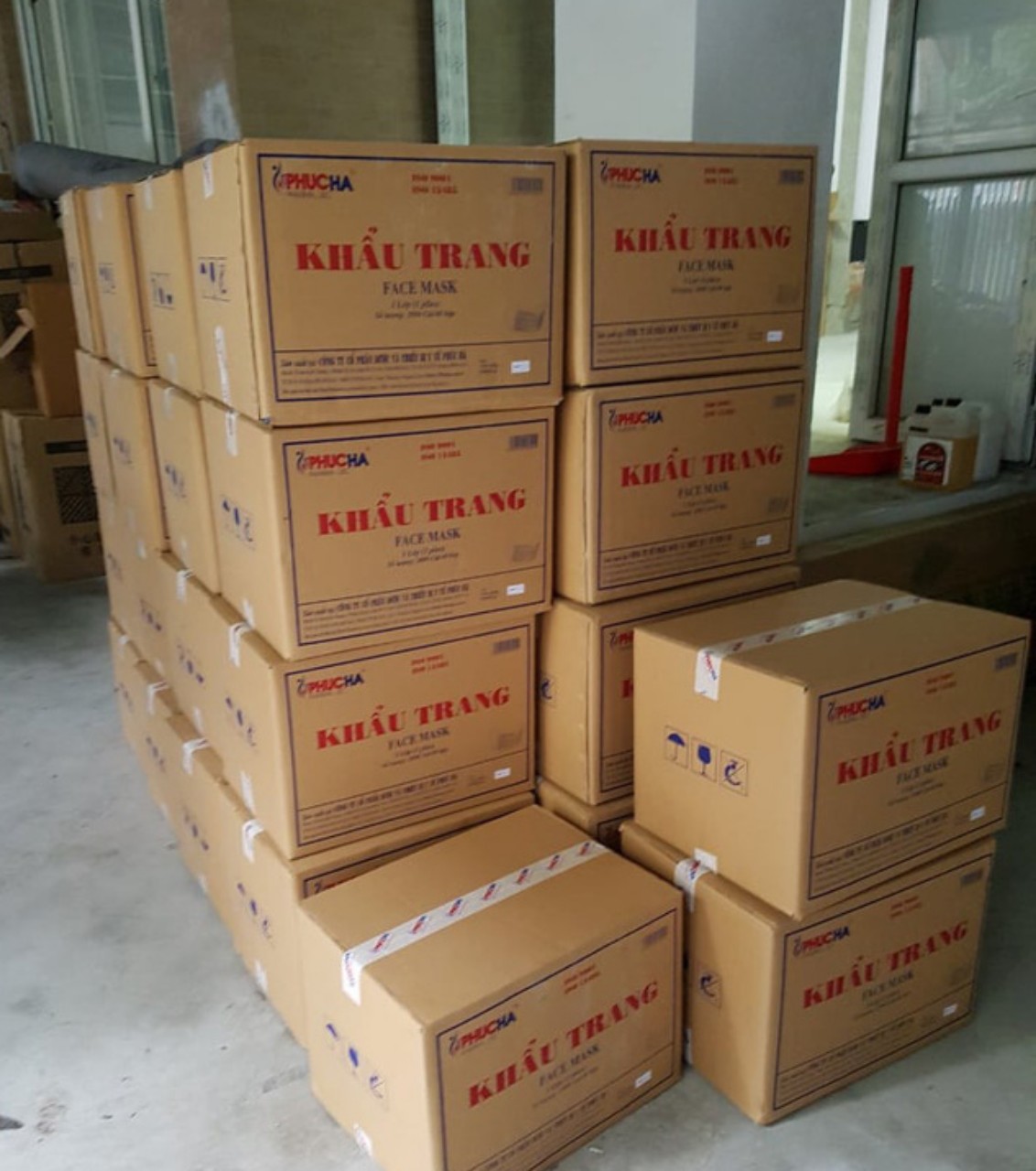 [1 THÙNG 50 HỘP] Khẩu trang y tế 4 lớp hộp 50 cái TAPHUMASK đạt tiêu chuẩn chất lượng [HÀNG XUẤT TẠI NHÀ MÁY]