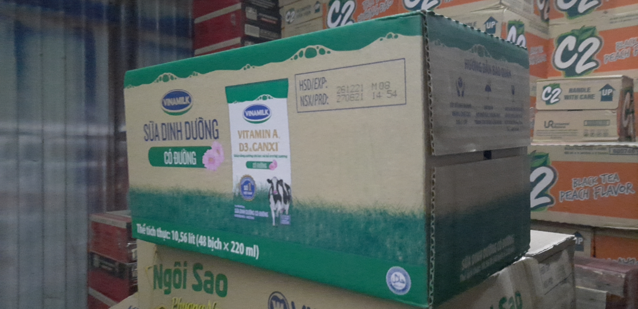 Thùng sữa vinamilk có đường 40 bịch x 220ml