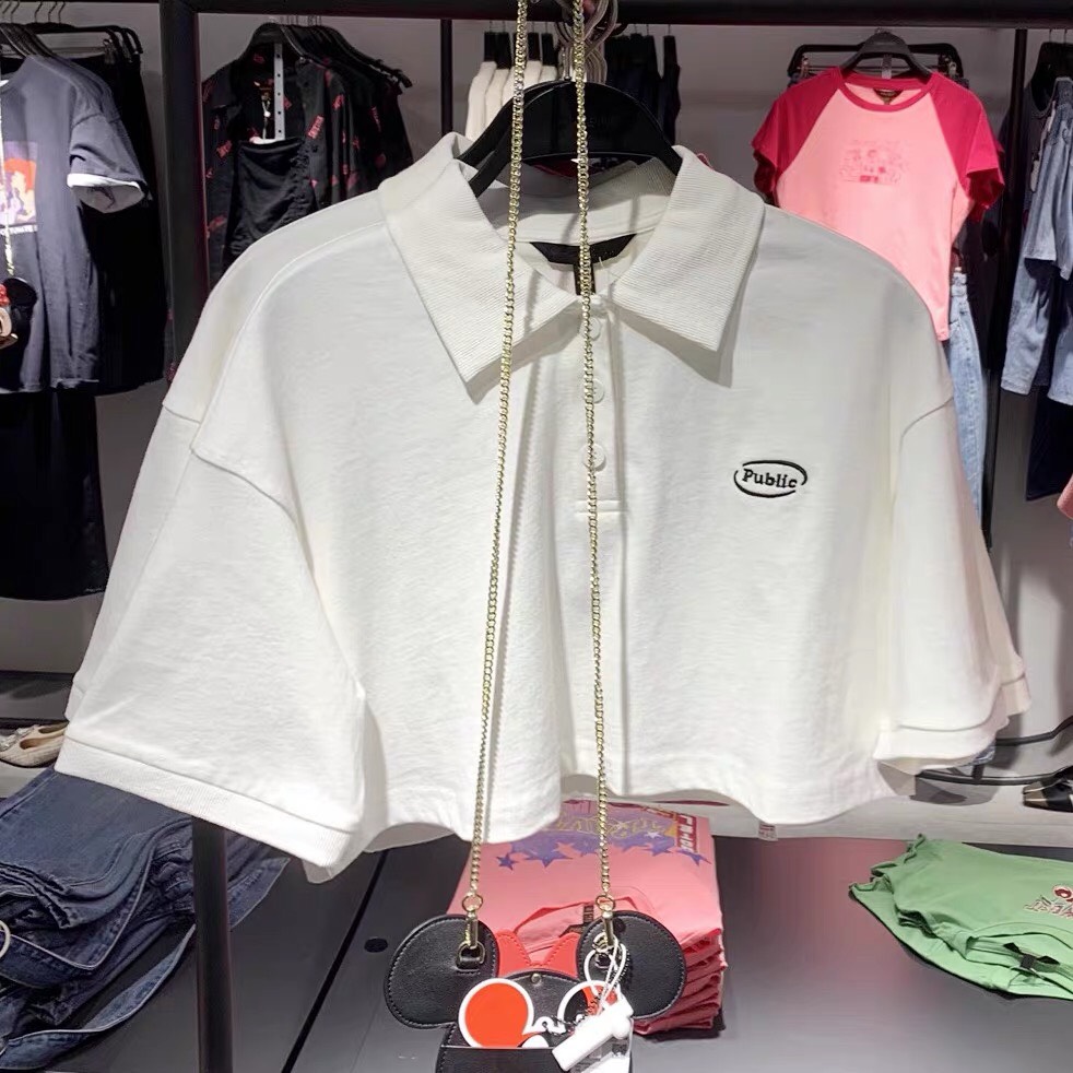 Áo polo croptop trắng cá tính