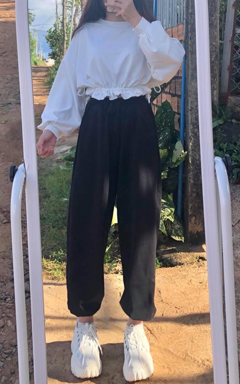 Set quần jogger trơn+ crop tay dài rút dây 2 bên