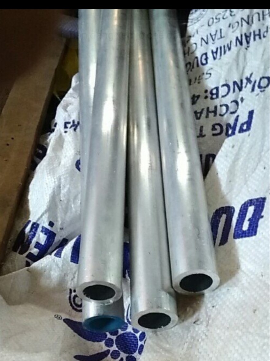 phôi nhôm ống phi 35 dài 40 cm chuẩn nhôm 6061 không lẫn tạp chất