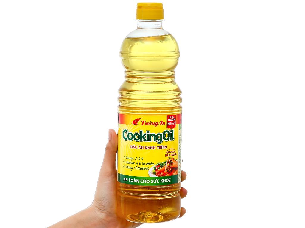 Dầu thực vật Tường An Cooking Oil chai 1L