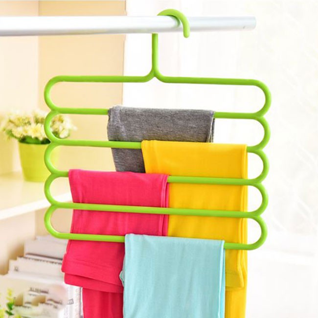 Móc treo quần áo 5 tầng bằng nhựa - giao màu ngẫu nhiên