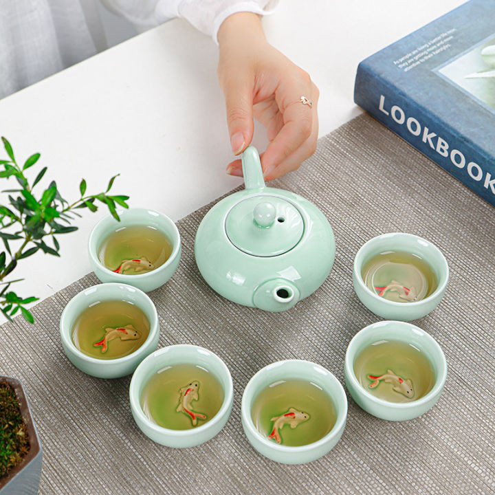Bộ ấm trà hình cá 3d siêu chất, bộ bình trà và ly 3d hình cá làm từ gốm sứ cao cấp fullbox bền đẹp và sang trọng.
