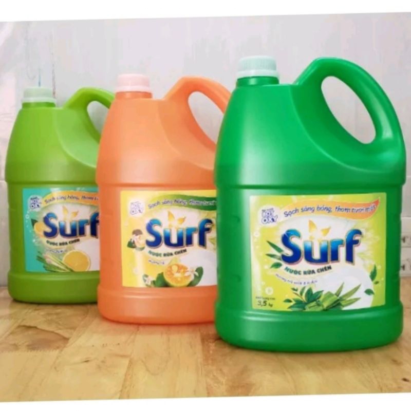 Nước rửa chén Surf sạch sáng bóng thơm tươi mát can 3.47 lít