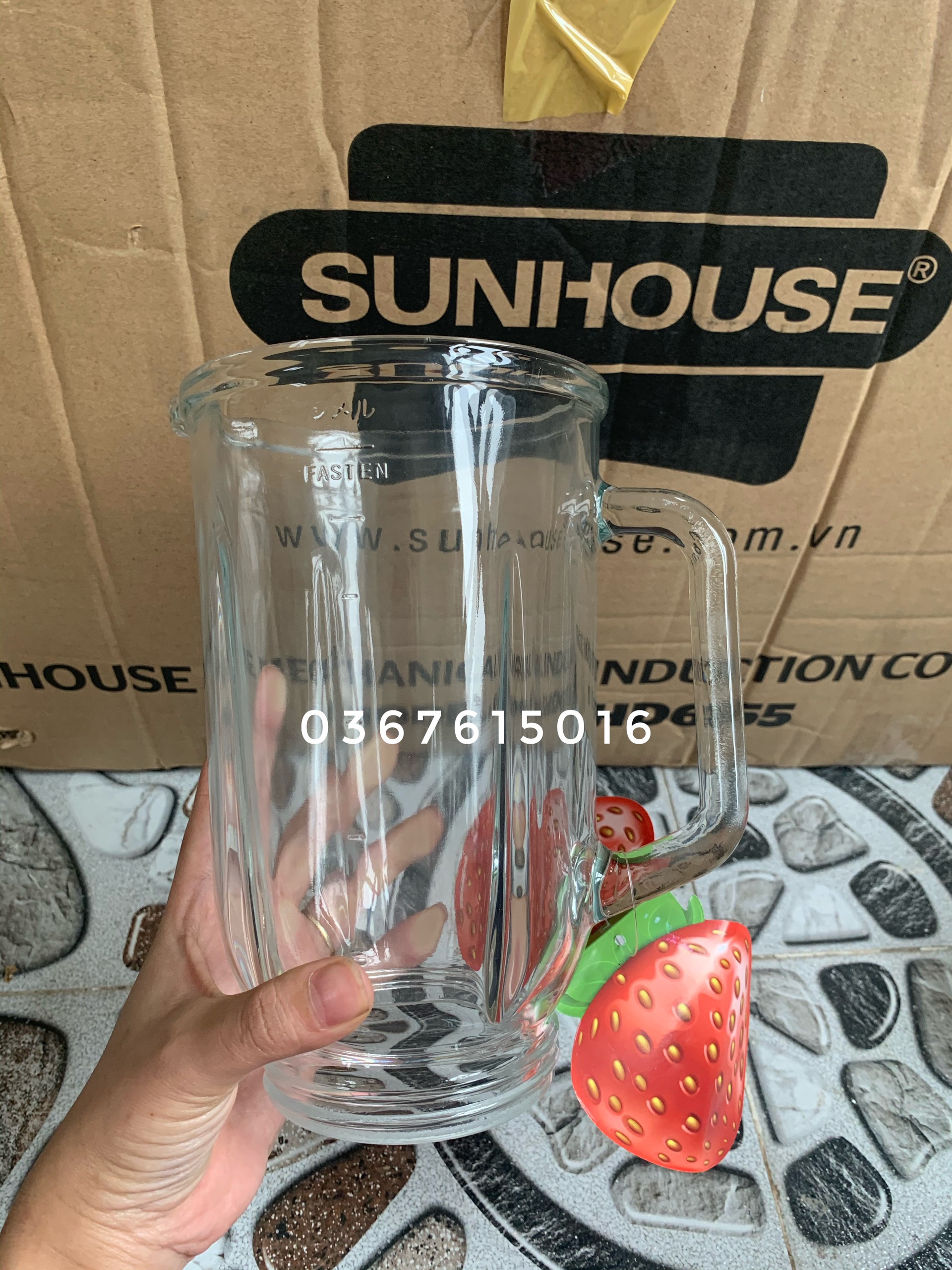 LY CỐI THỦY TINH LỚN MÁY XAY SINH TỐ SUNHOUSE